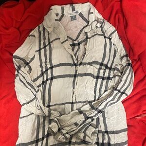Old Navy Black and White Striped Shirt